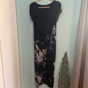 Trendy boutique style dress.